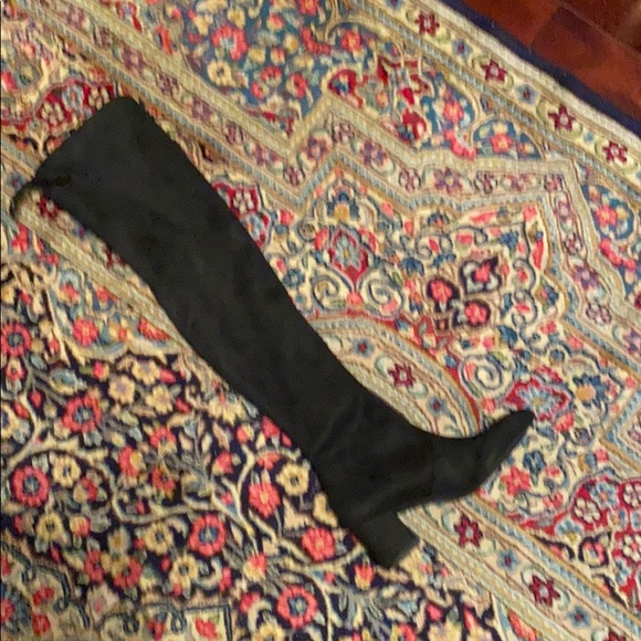 Stuart Weitzman Over-The-Knee Black Boots 8.5 BNIB - Picture 3 of 3